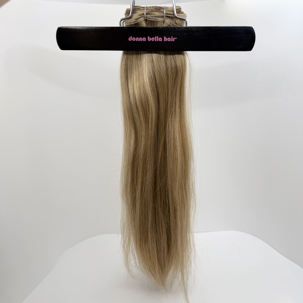 Donna Bella Hybrid Weft Extension Full Pack 18" #7N/9N Blonde Blend Remy NEW